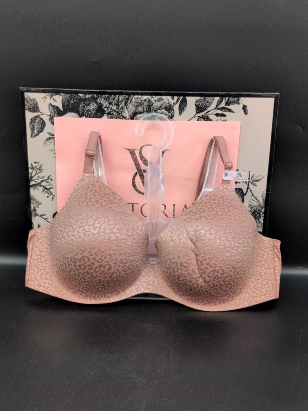 Victoria Secret FlexFactor Lightly Lined Plunge Demi Bra 38C Desert Blush
